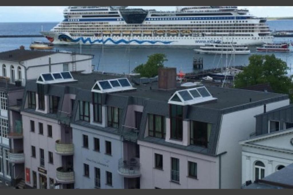 Haus Drei Schwestern, Traumzeit Rostock Ngoại thất bức ảnh